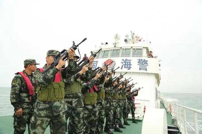 中国海警舰艇编队起航赴北部湾海域开展2024年第2次中越海警北部湾联合巡逻